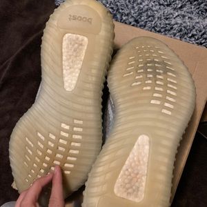 Yeezy boost 350 blue tint size 11